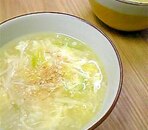 白菜と卵の中華スープ